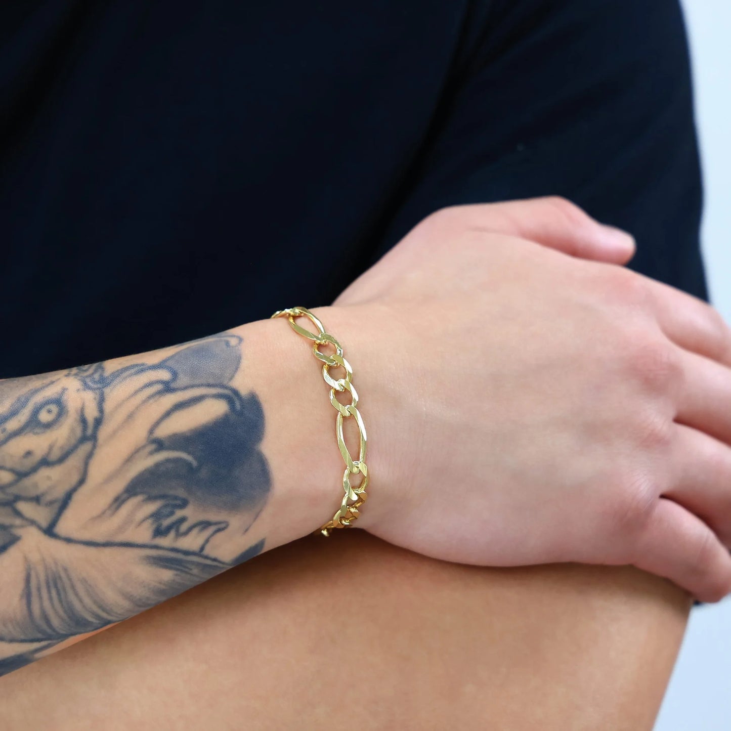 Souverel – Italiaanse Herenarmband van Massieve Figaro Schakel in Echt 14K Geelgoud