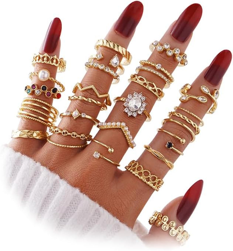 Souverel 28-Delige Golden Ringenset – Hypoallergeen, Elegant & Perfect voor Dagelijks Stacking
